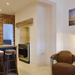 度假居 Abbey View 惠特比